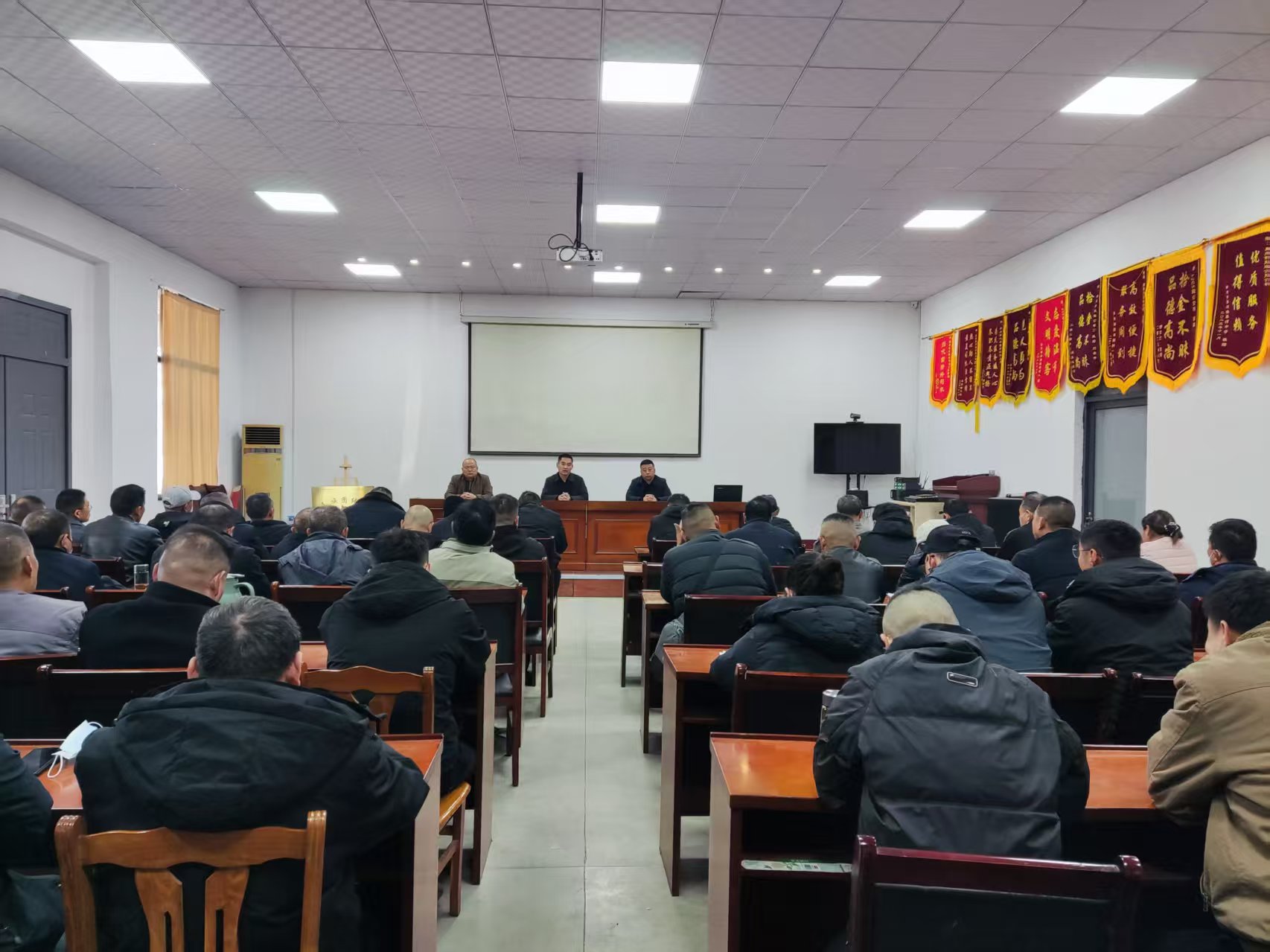 寰俊鍥劇墖_20251128112140_49_261.jpg 寰俊鍥劇墖_20251128112140_49_261.jpg